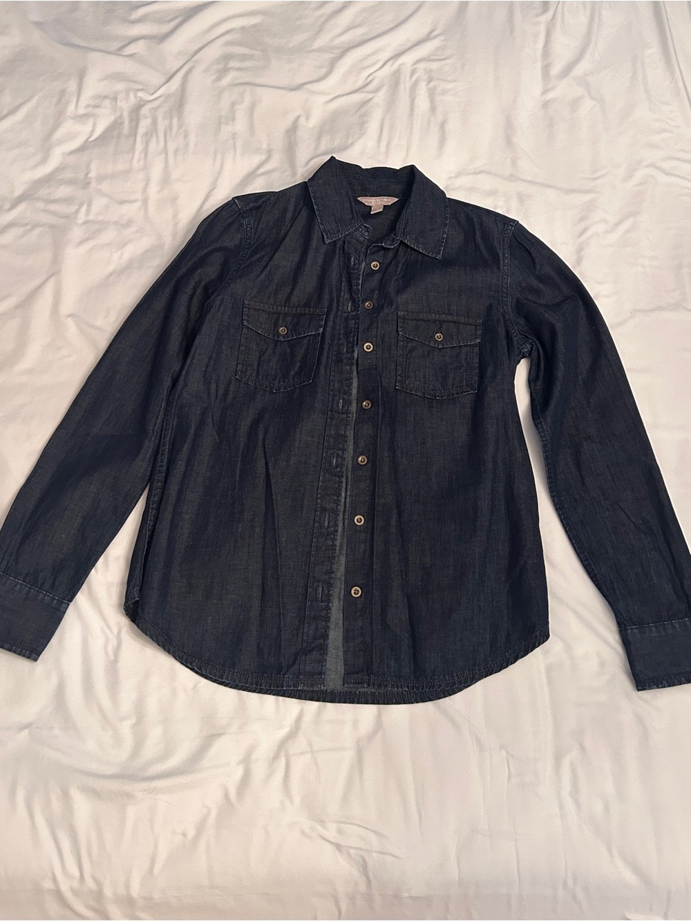 Banana Republic Chambray Long Sleeve Collared Shirt Button-up